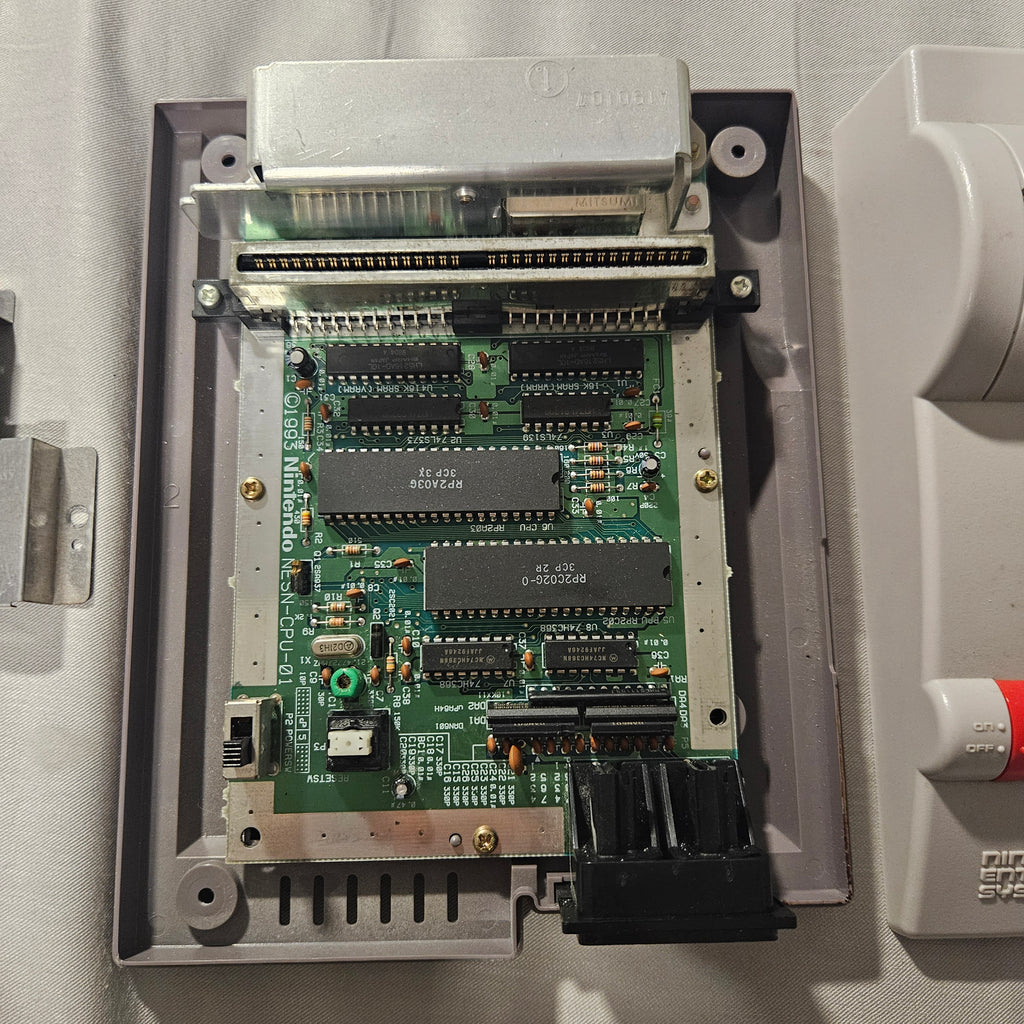 NES-101 Top Loader