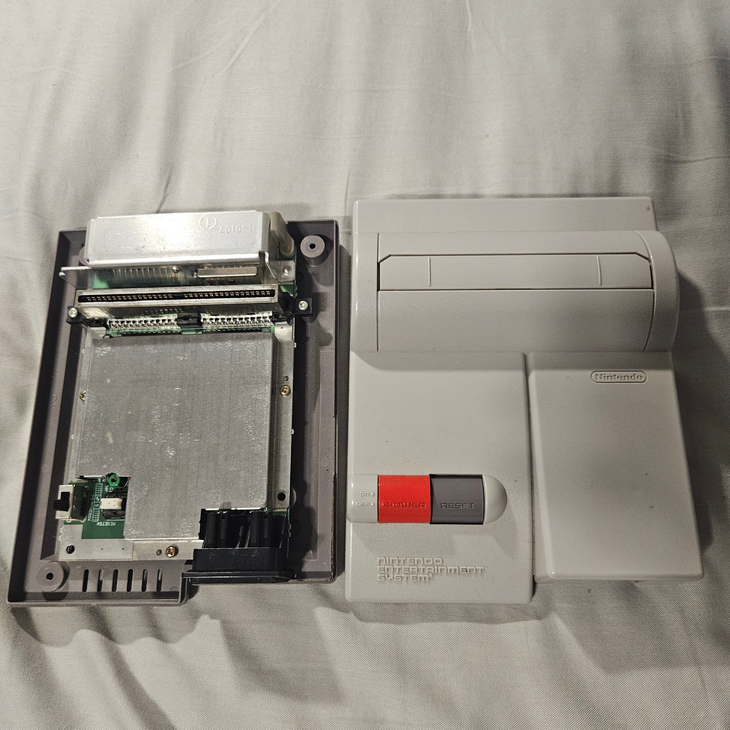 NES-101 Top Loader