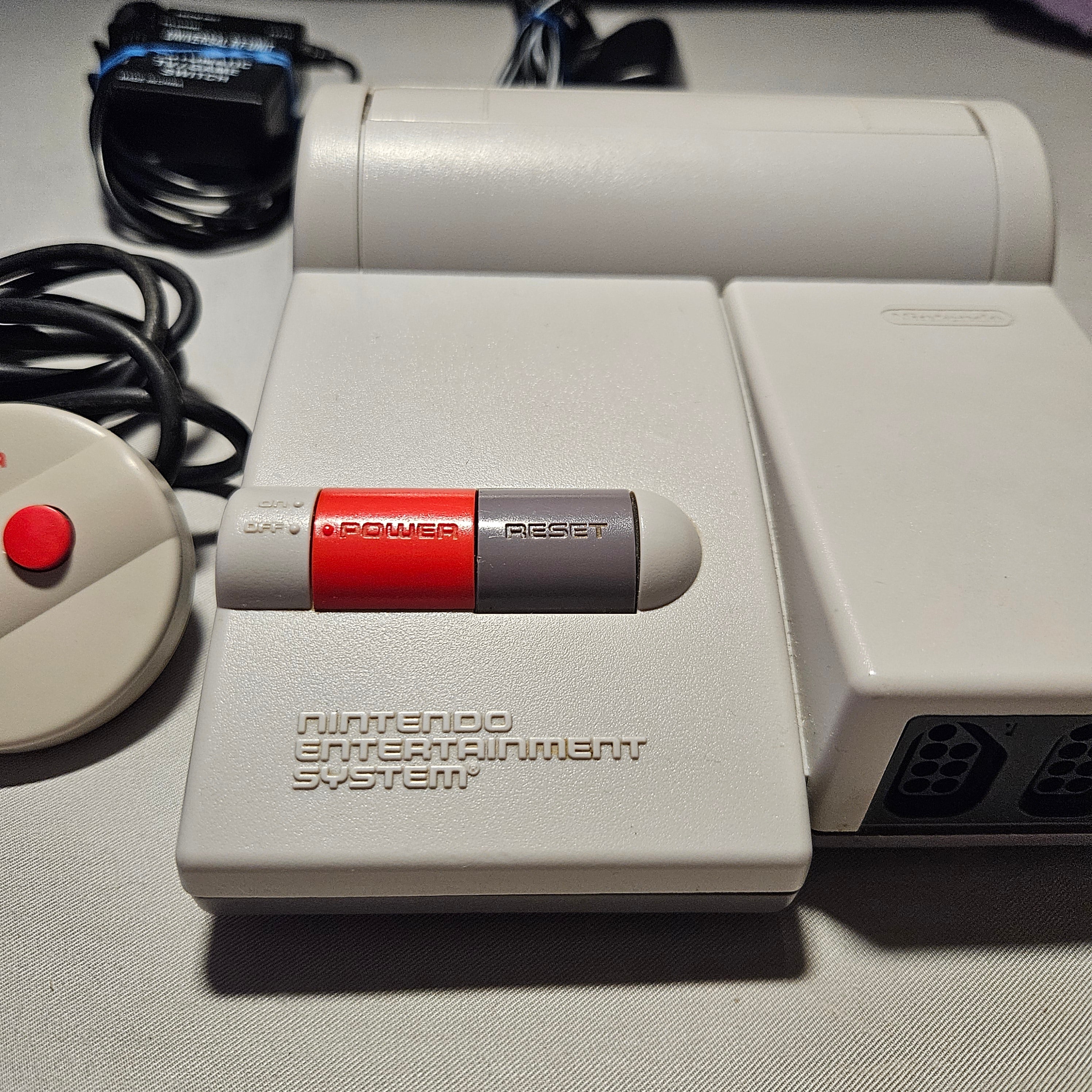 NES-101 Top Loader